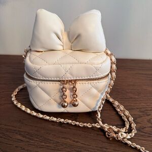 Cream Quilted Bag with Chain Strap